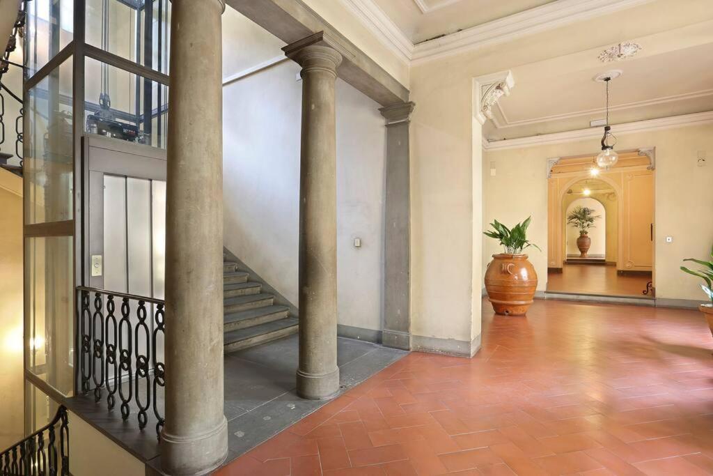 Palazzo Borghese 2 Bedroom Florencja Zewnętrze zdjęcie